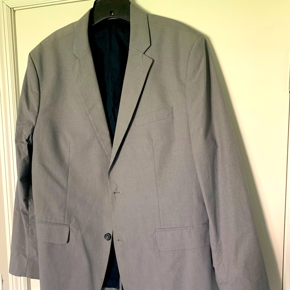 Banana Republic Grey Suit Jacket - 46R